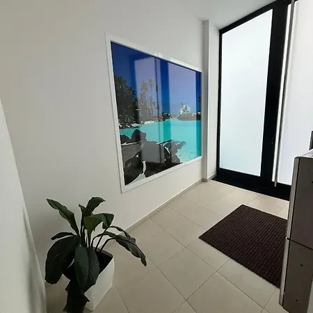 Martianez Sea View Apartman *